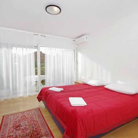 Apartments Javi - Free Private Parking โตรกีร์ ภายนอก รูปภาพ