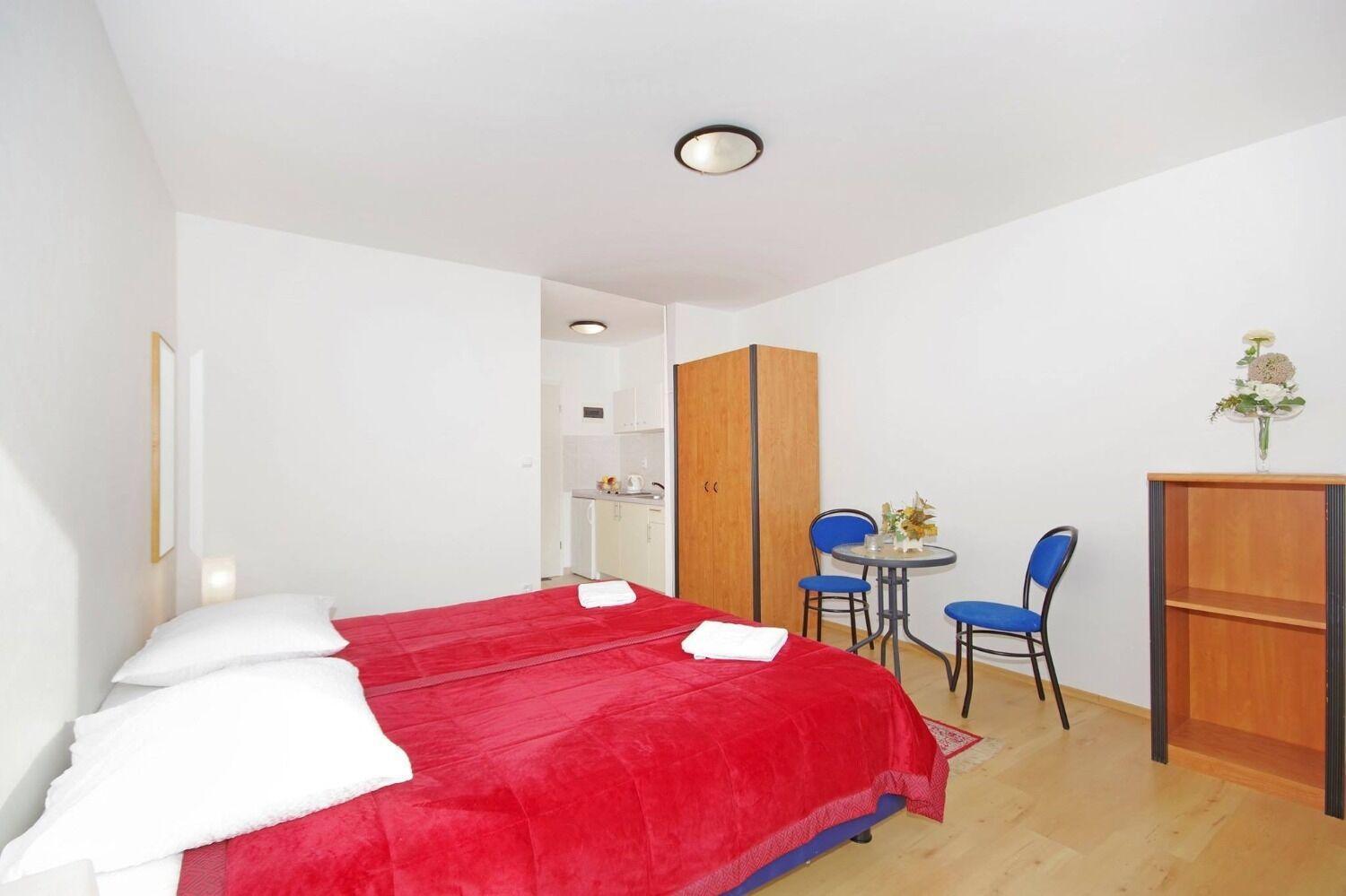 Apartments Javi - Free Private Parking โตรกีร์ ภายนอก รูปภาพ