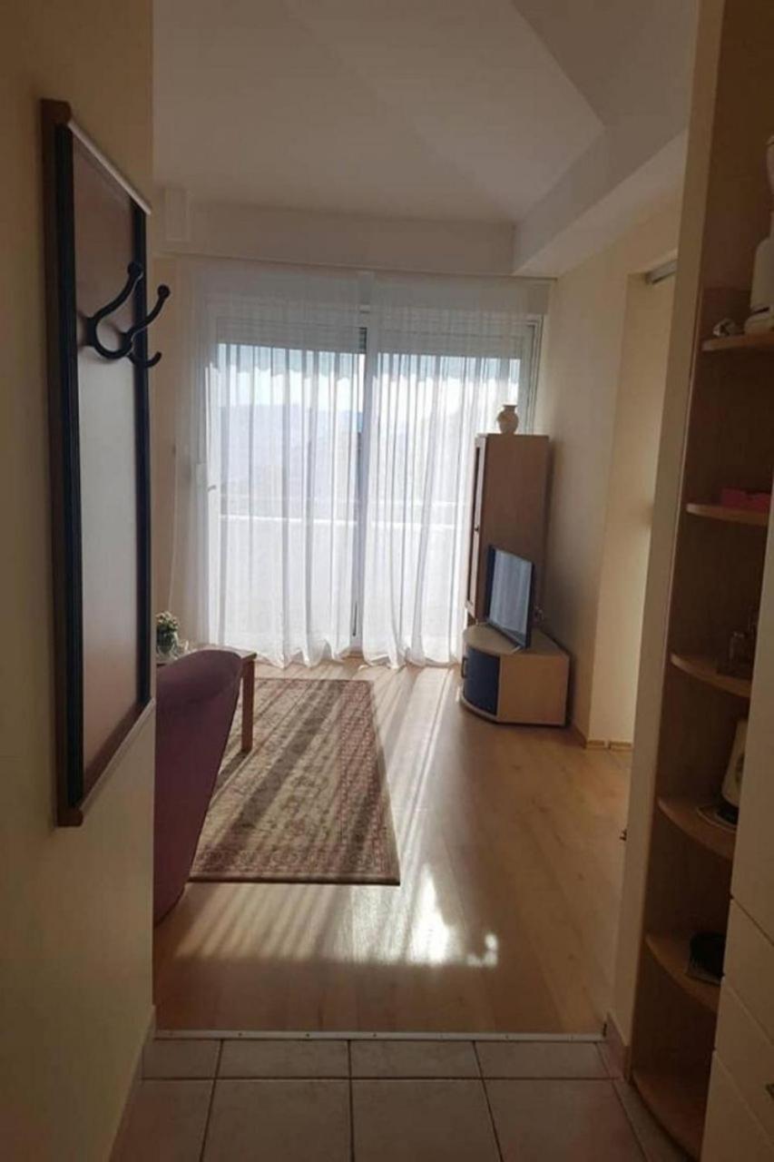 Apartments Javi - Free Private Parking โตรกีร์ ภายนอก รูปภาพ