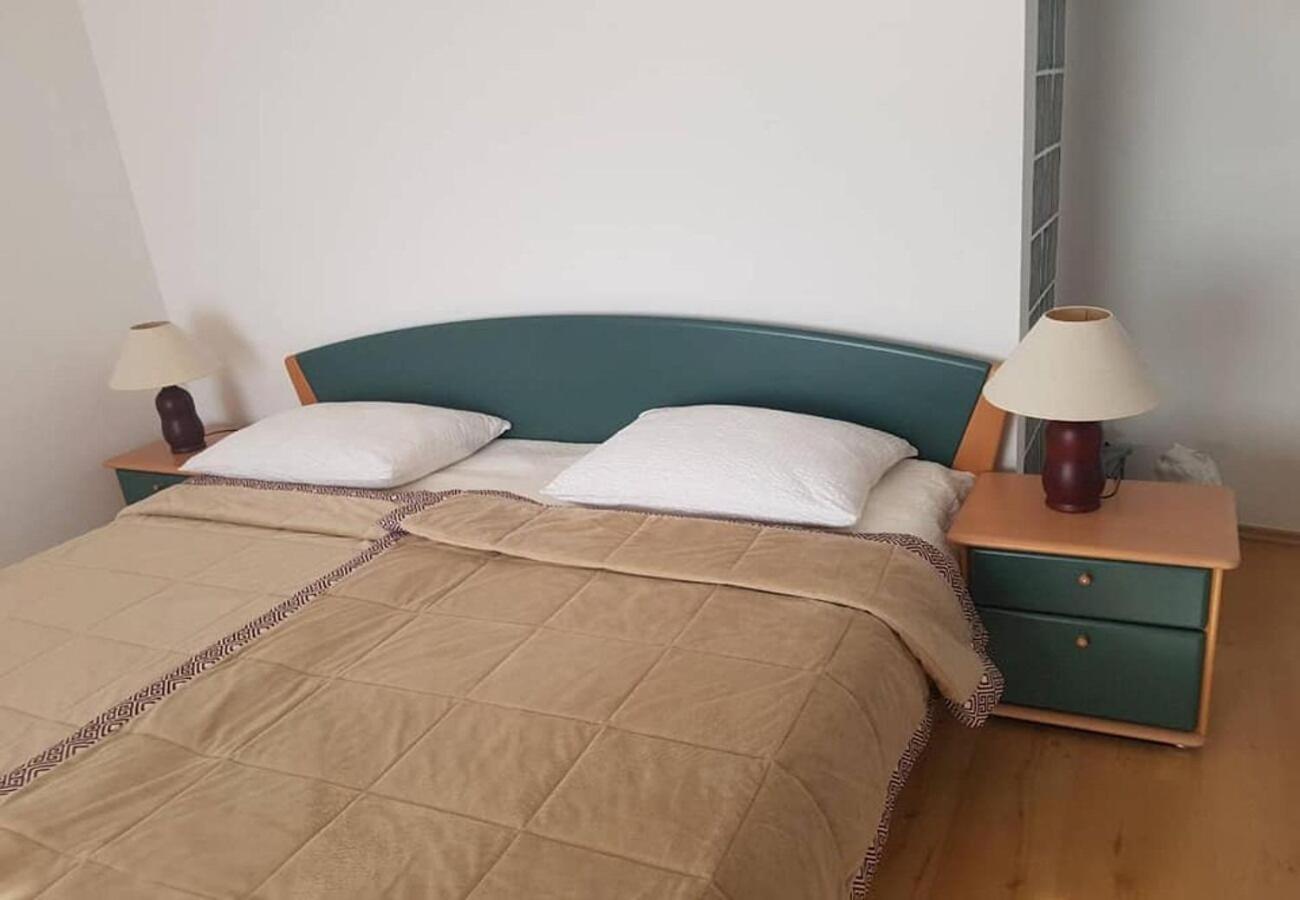 Apartments Javi - Free Private Parking โตรกีร์ ภายนอก รูปภาพ