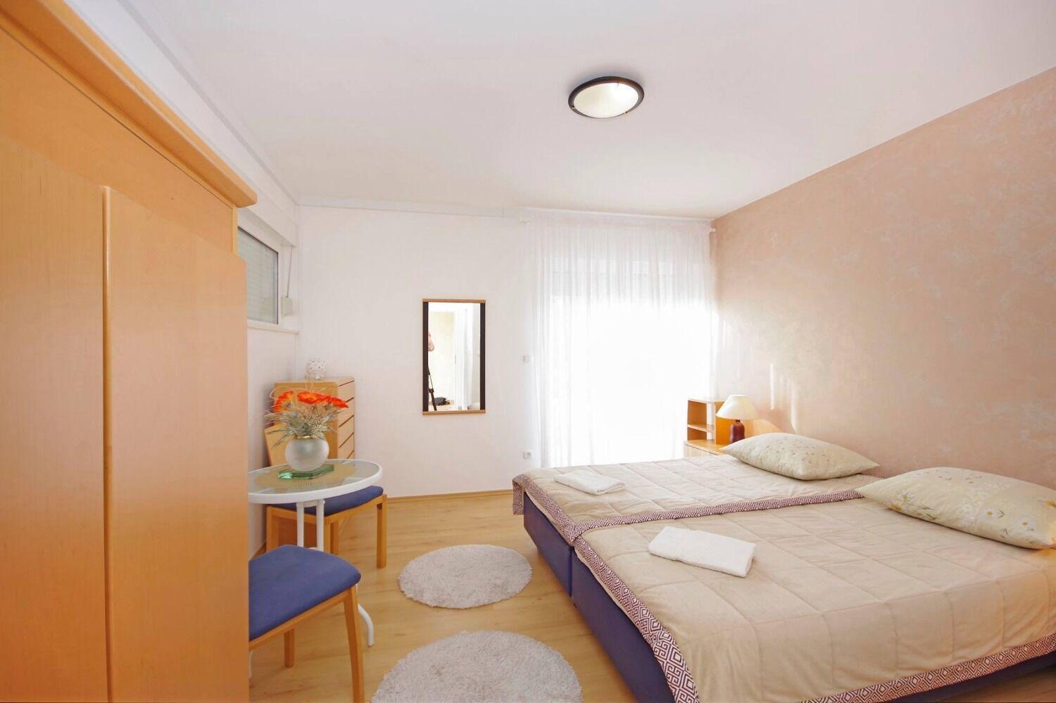 Apartments Javi - Free Private Parking โตรกีร์ ภายนอก รูปภาพ