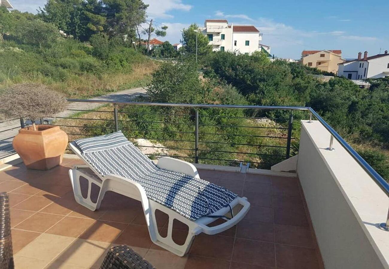 Apartments Javi - Free Private Parking โตรกีร์ ภายนอก รูปภาพ