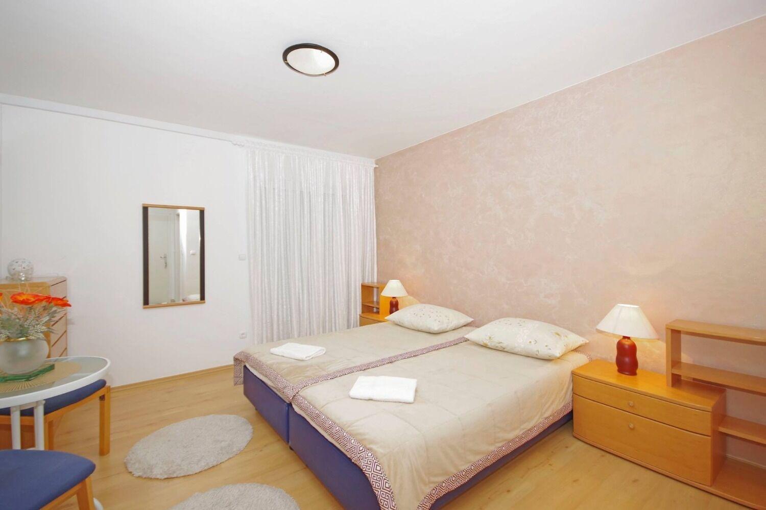 Apartments Javi - Free Private Parking โตรกีร์ ภายนอก รูปภาพ